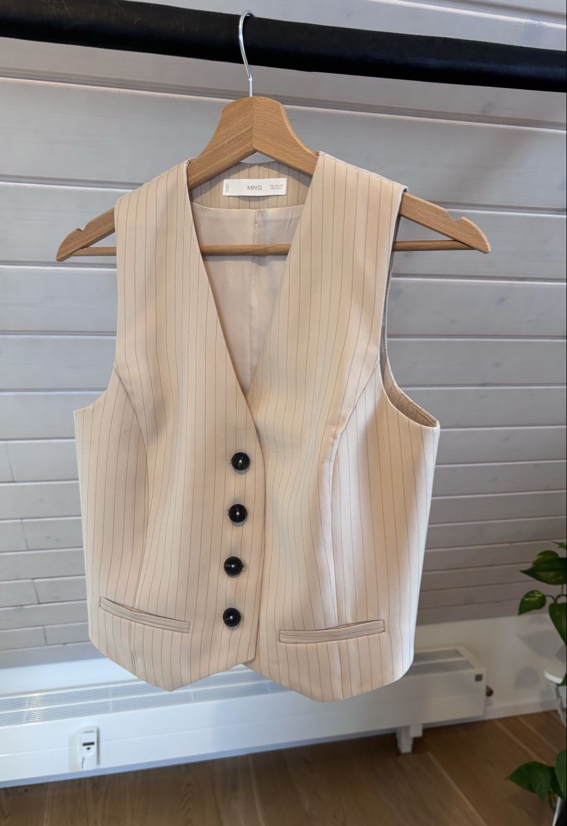 Mango Gilet & Giacche senza maniche: MANGO pinstriped vest, xxs – Nuovo (secondo la descrizione) da Kilchberg ZH venduto da ben_pc68 1