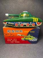 Vintage Panzer Tank MF-721, Blechspielzeug mit Originalbox