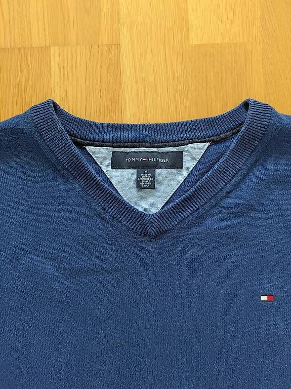 Maglioni & Felpe: Pullover von Tommy Hilfiger - Grösse M – Usato da Birsfelden venduto da L.L.CoolBean 2