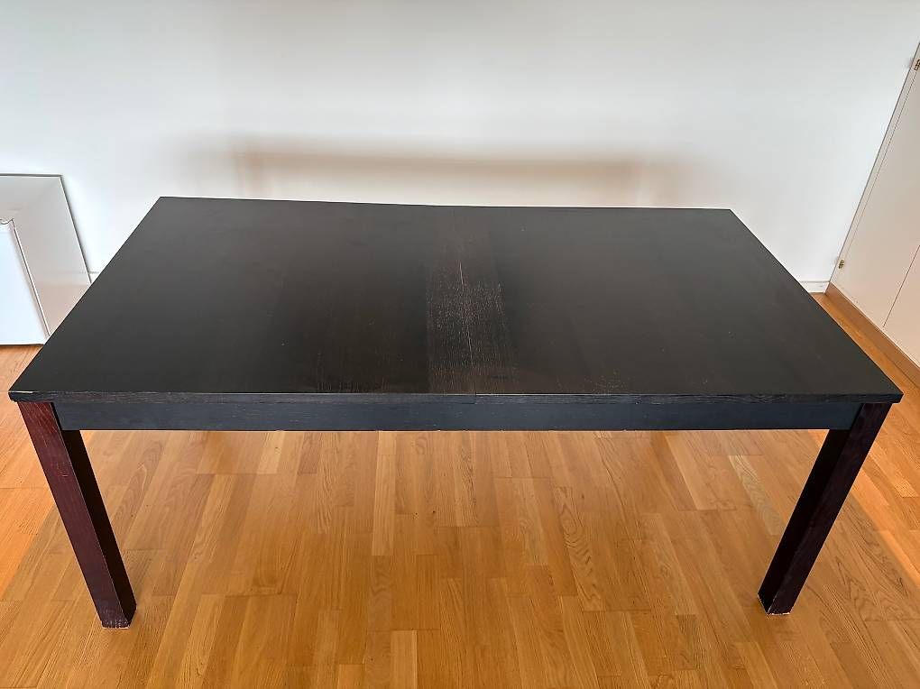 Set di tavolo e panche: Tisch und 4 vier Stühle – Usato da Zumikon venduto da pie_sb6m 2