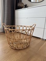 Schöner, neuwertiger Aufbewahrungskorb aus Rattan