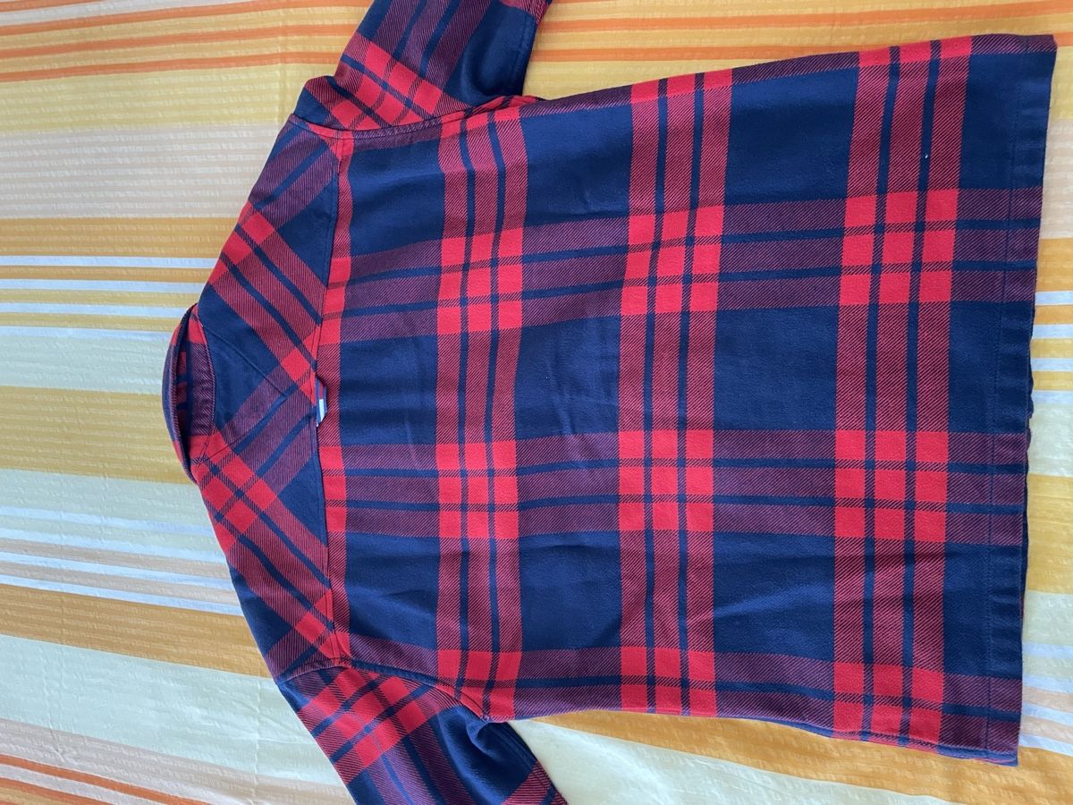 Tommy Hilfiger Jacken: Tommy Hilfiger Übergangsjacke Grösse M – Gebraucht aus Triesen von Vilela77 2