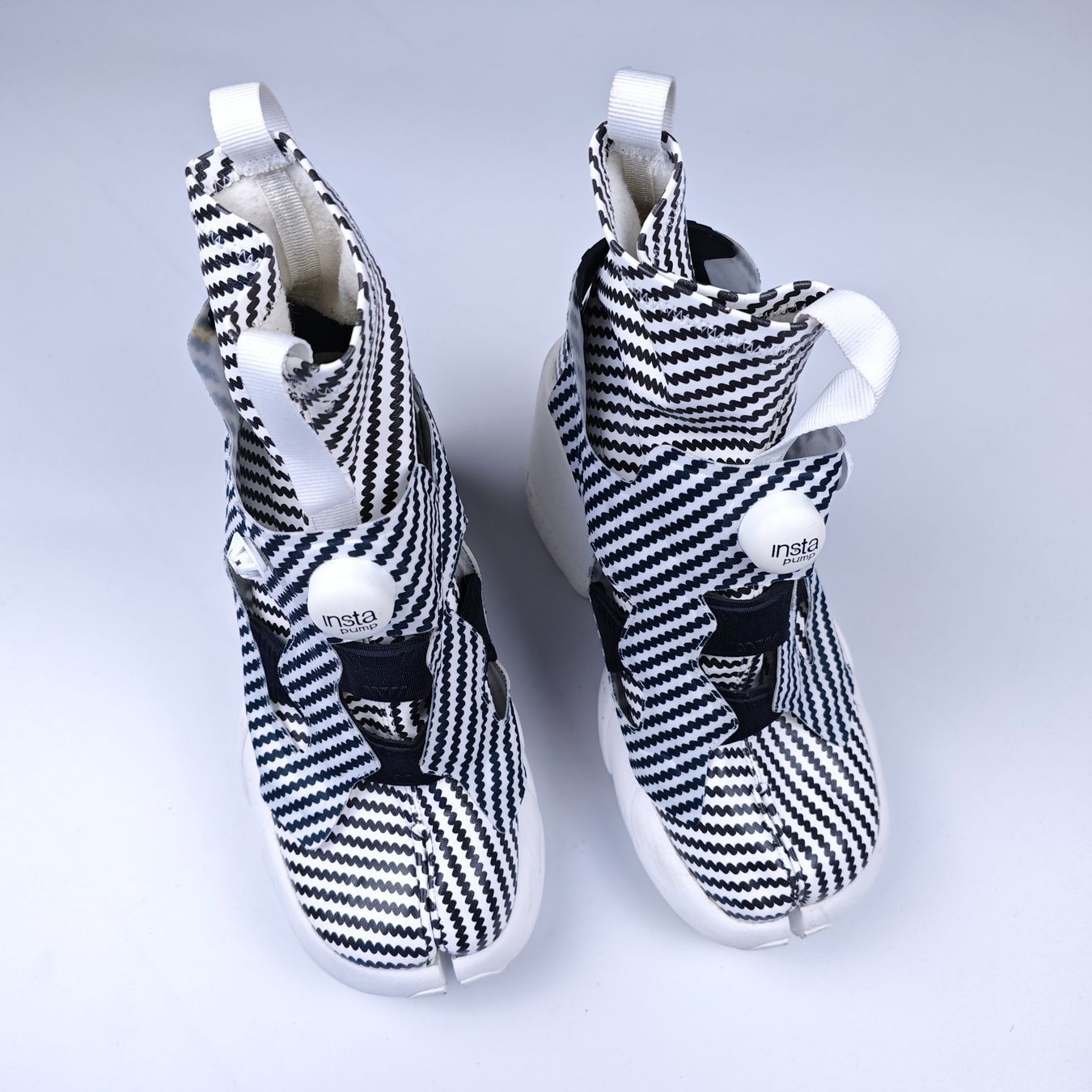 Maison Margiela Scarpe da donna: Maison Margiela x Reebok - Pull on Tabi Boots Instapump - 37 – Usato da Schaffhausen venduto da clxud 1