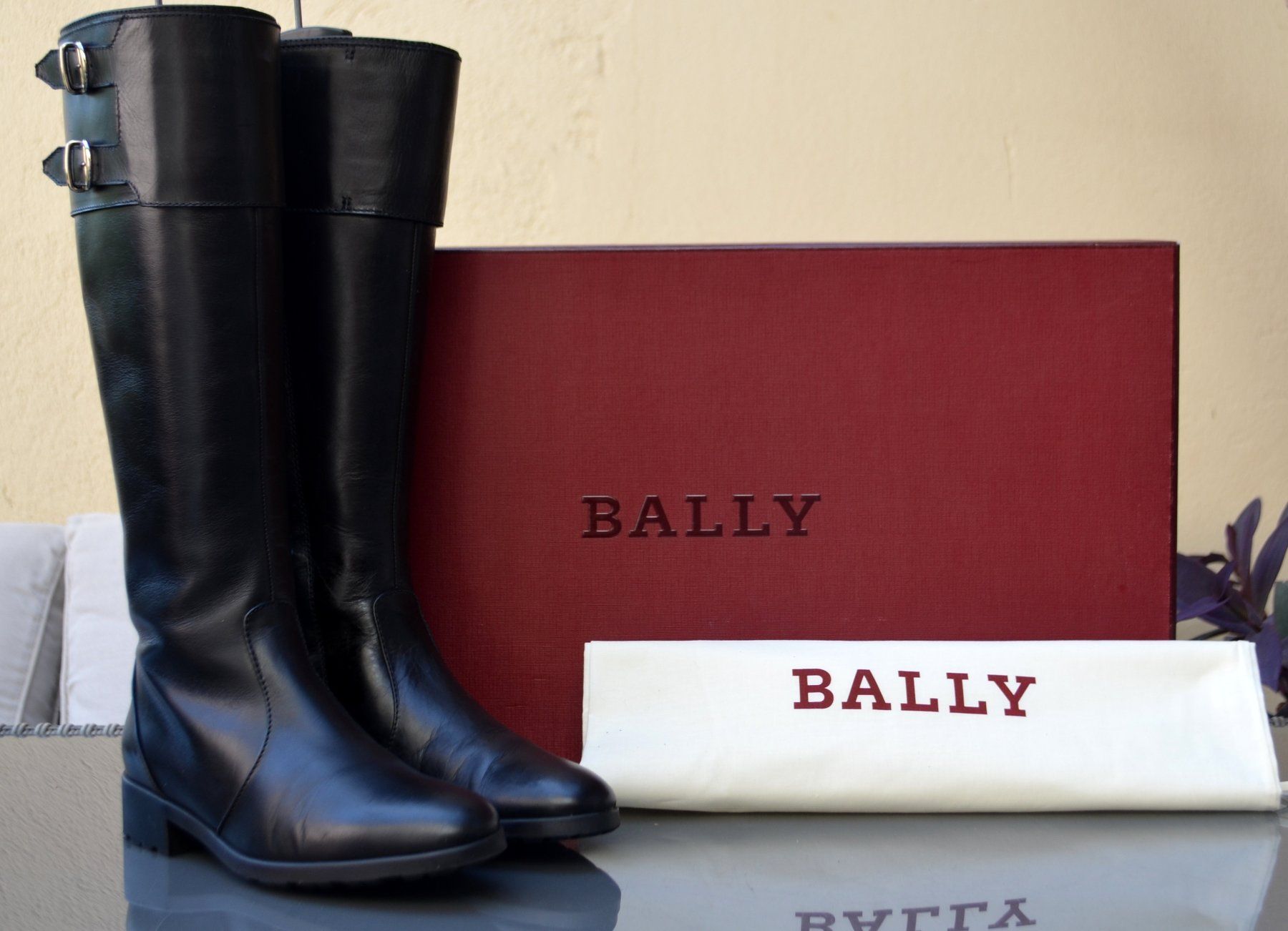 Bally Scarpe da donna: Bally Boots / bottes 38 – Usato da Collonges venduto da Auganien