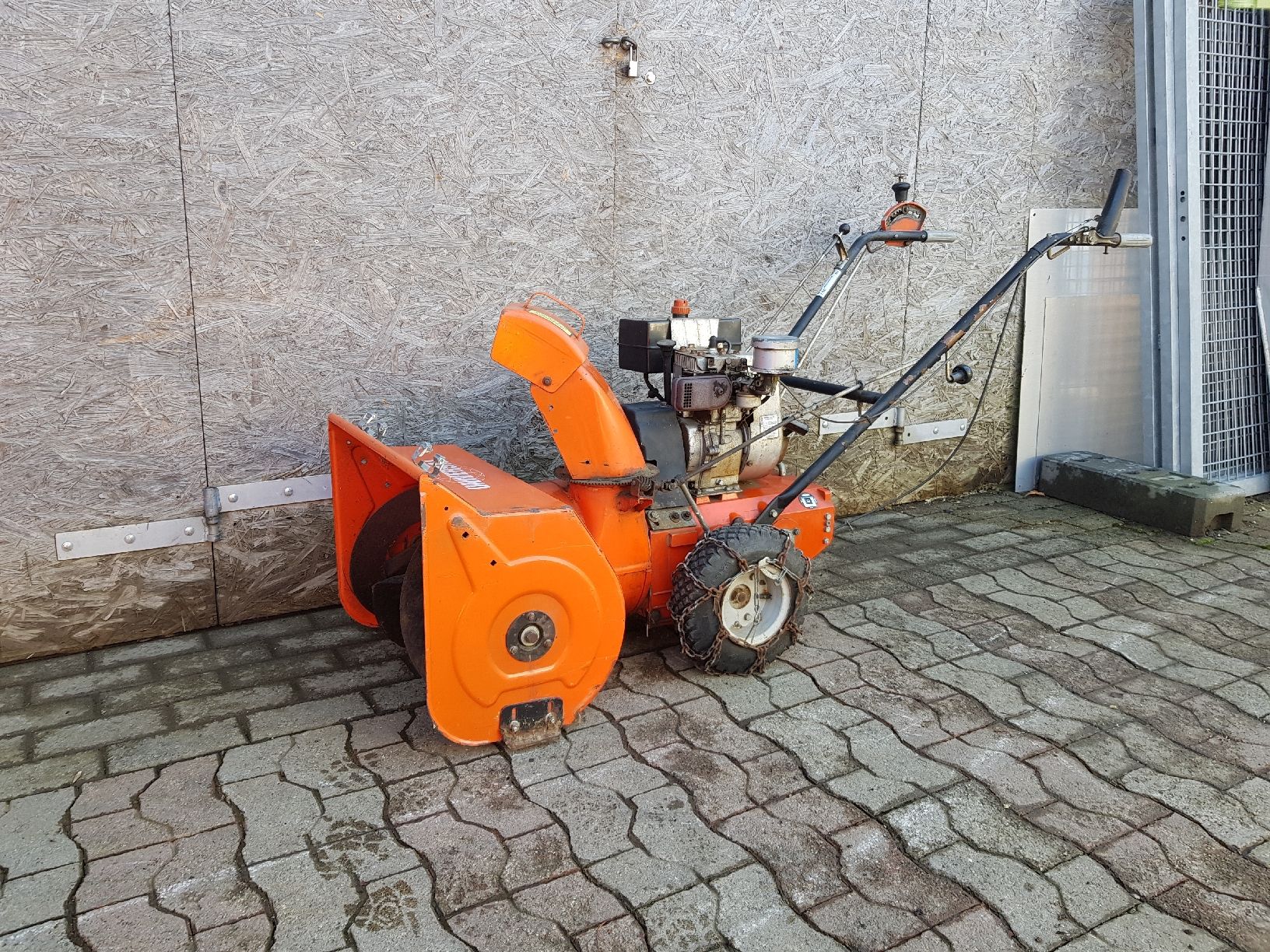 Universal Tutte le macchine: Schneefräse Universal Schneeschleuder Einachser – Usato da Brunnadern venduto da p..... 4