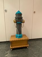 Petronas farbiger Hydrant aus der Zeit um1920