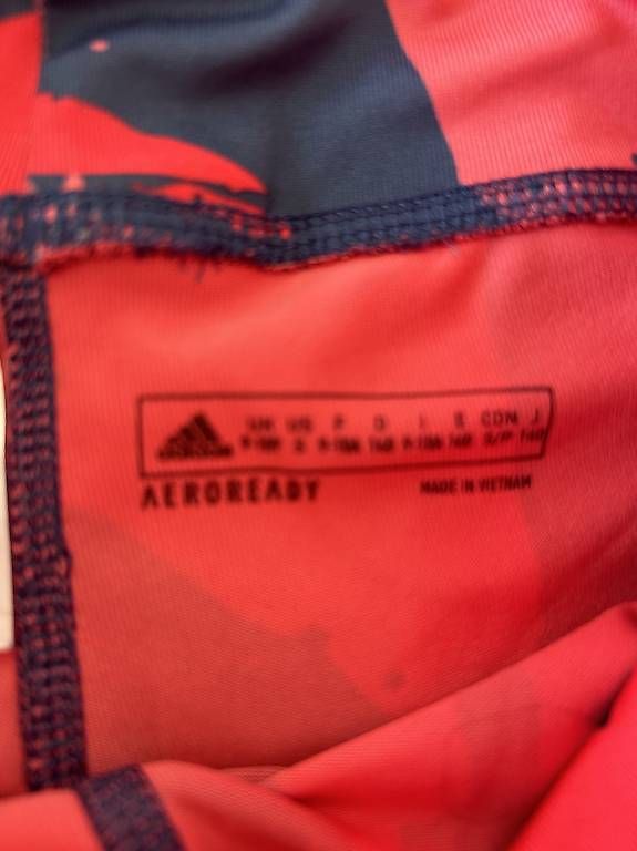 Adidas Kleiderpakete & -sets: Adidas Turnkleider Gr. 140 Rosa – Gebraucht aus Grenchen von lor_2zpl 3