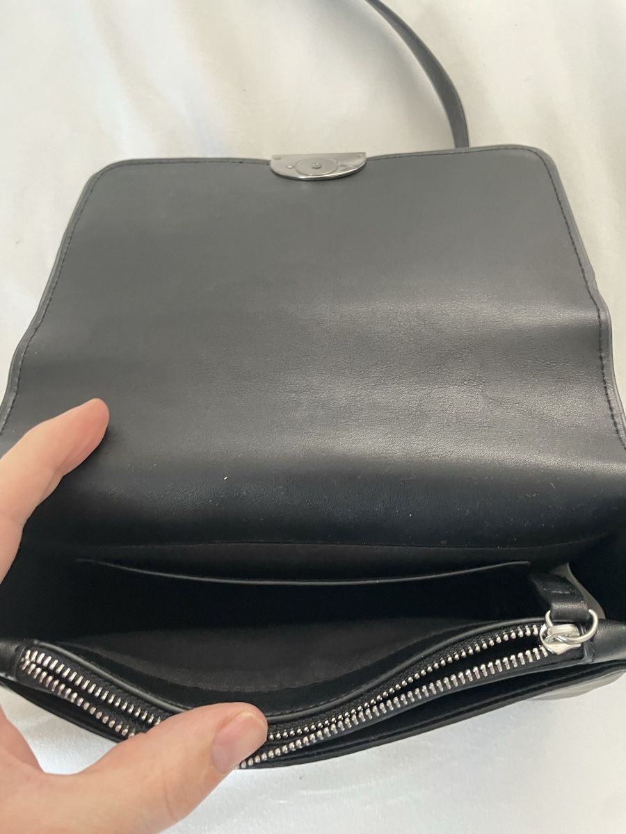 Taschen für Damen: Schicke Schultertasche schwarz bunt Pythonprint neuwertig – Neu (gemäss Beschreibung) aus Ried b. Kerzers von yas_p7th 2
