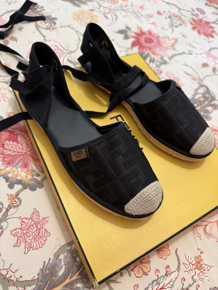 Fendi Scarpe da donna: Sandale Fendi neuf – Nuovo e nell'imballaggio originale da Biel/Bienne venduto da jem_bg6b