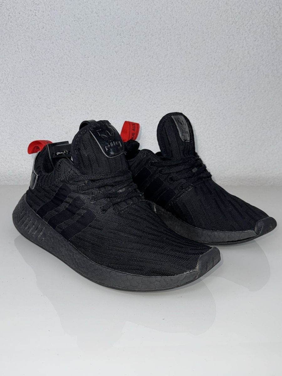 Adidas Scarpe da uomo: Adidas NMD R2 Triple Black – Usato da Glattpark(Opfikon) venduto da modewelt