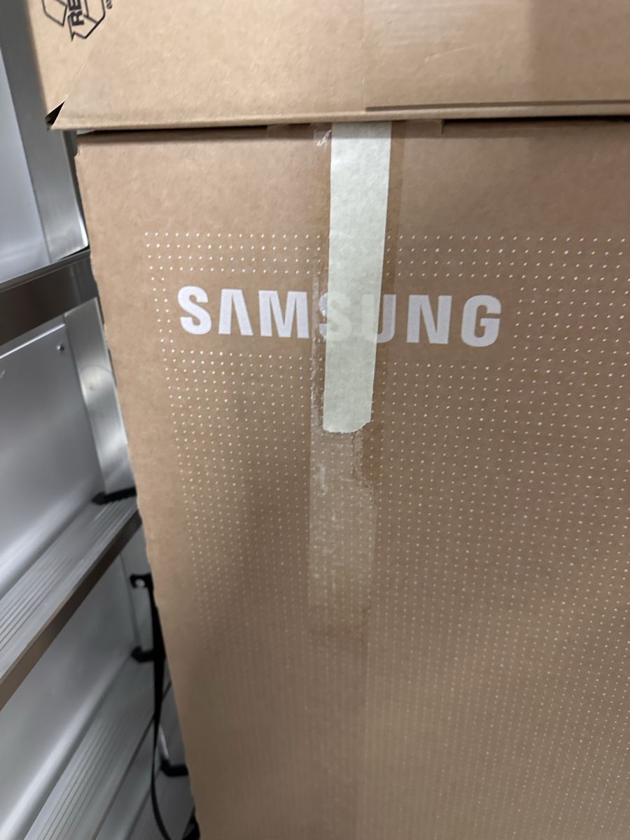 Samsung Fernseher: SAMSUNG 65" Neo QLED QN80F – Neu (gemäss Beschreibung) aus Aeugst am Albis von bae_fzz5 1