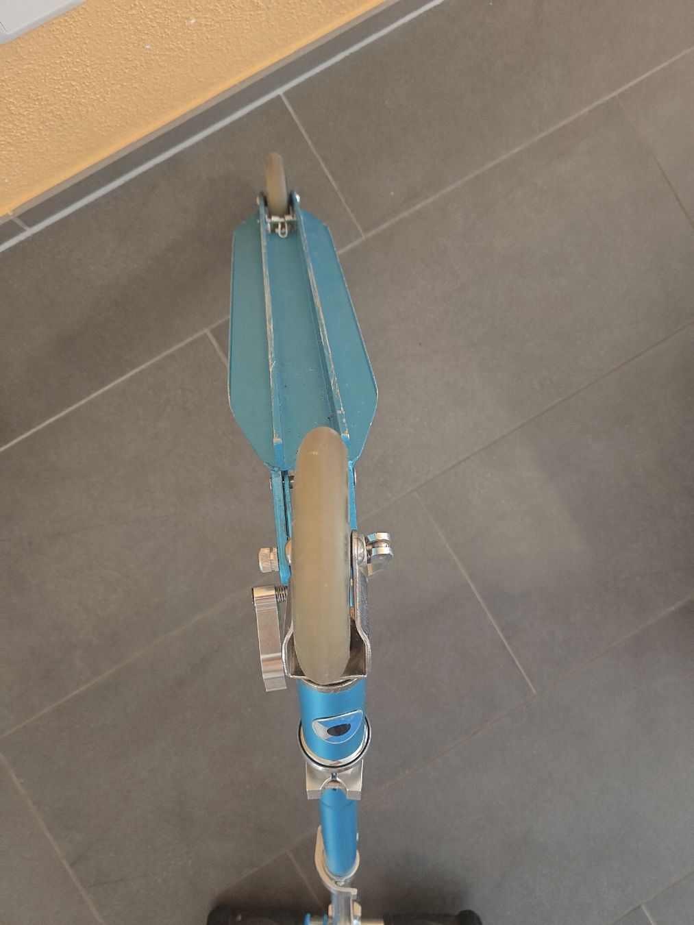 Micro Kickboard: Micro Scooter blue used condition – Gebraucht aus Fällanden von antogranell 3