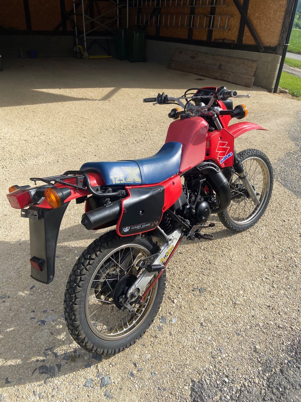 Suzuki Enduro: Suzuki TS 125 – Usato da Grenchen venduto da Motorini 3