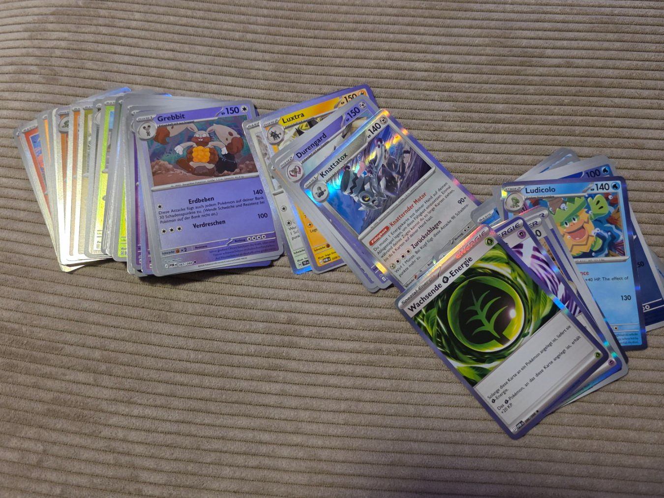 Pokémon Carte collezionabili: Pokemon Bulk Karten Boosterfrisch ca. 85% DE 15%ENG – Usato da Winterthur venduto da BetyP 2