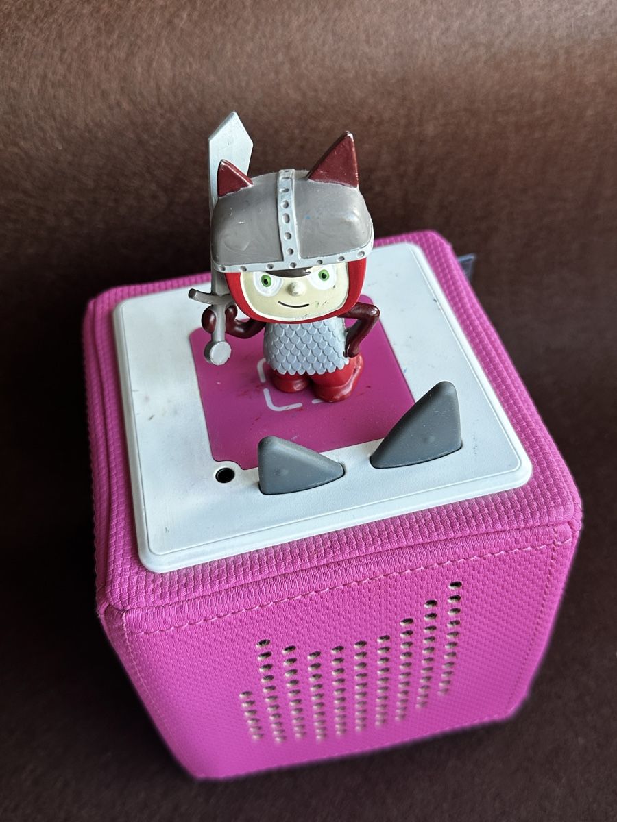 Tonies Statuette: Toniebox Figur - Ritter – Nuovo (secondo la descrizione) da Forch venduto da sv94