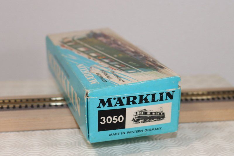 Märklin Modelleisenbahnen: Alte Ae 6/6  ( 623 ) – Gebraucht aus Kerzers von Winu64 8