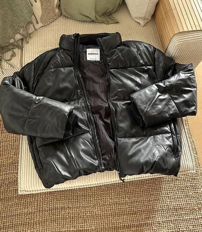 Bershka Giacche: Winterjacke Bershka – Usato da Koblenz venduto da sam9et_
