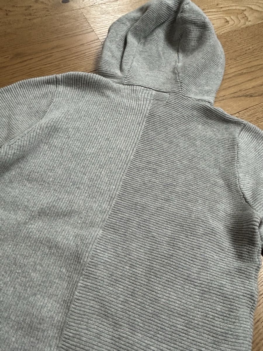 Next Maglioni & Felpe: Pullover Gr. 134 – Nuovo e nell'imballaggio originale da Rothrist venduto da szc_9dg5 4