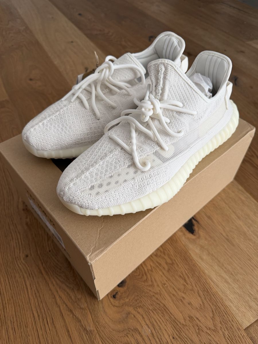 Adidas Chaussures hommes: Adidaz Yeezy Boost 350 V2 Bone  – Neuf avec emballage d'origine à Weiningen TG par marceeo 1
