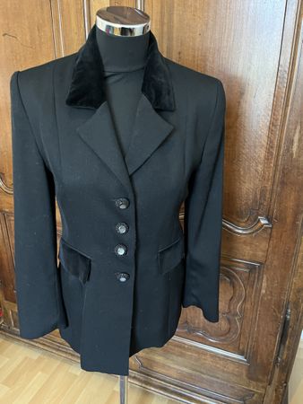 Blazer schwarz mit Samt