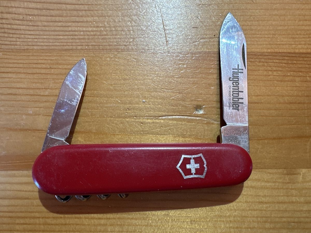 Victorinox Coltelli tascabile: Victorinox Sackmesser rot, Hugentobler  – Usato da St. Gallen venduto da mai_gd7k 2