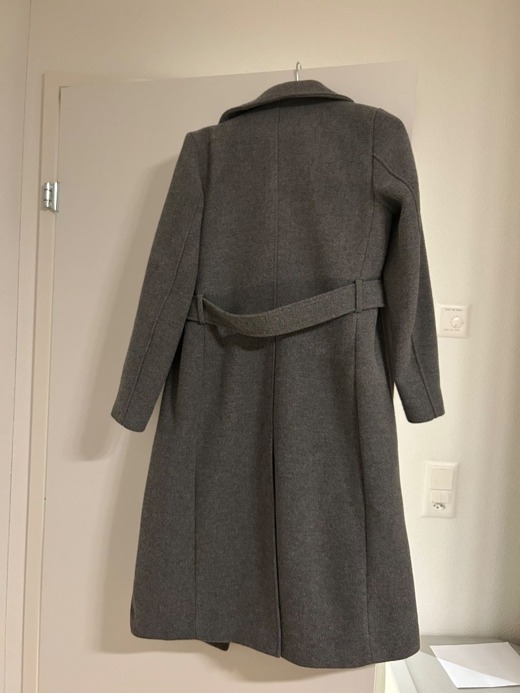 H&M Cappotti: Eleganter Wollmantel, Grau, 34 – Usato da Solothurn venduto da anj_5zhn 2