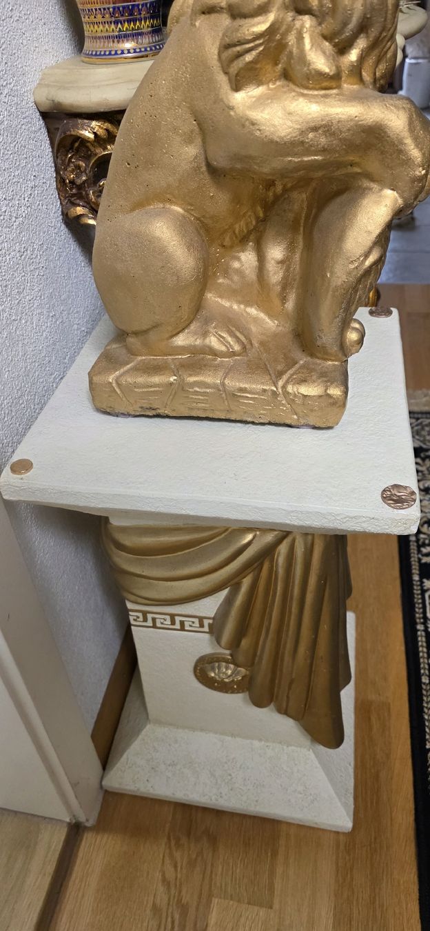 Tutte le decorazioni: 2 Deko Säulen Weiss Gold, mit Medusakopf – Usato da Kaufdorf venduto da Nati-Nati 3