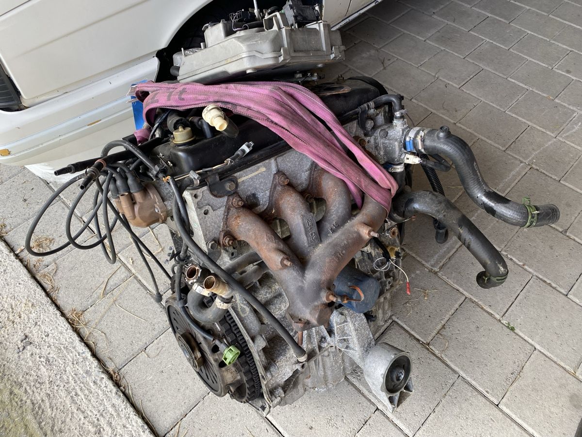 Renault Motoren: Renault 2.0l Motor J7T – Gebraucht aus Unteriberg von Giaccodiesli 1