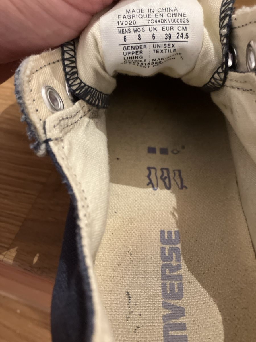 Converse Damenschuhe: Converse Gr39 – Gebraucht aus Wermatswil von Nahele 4