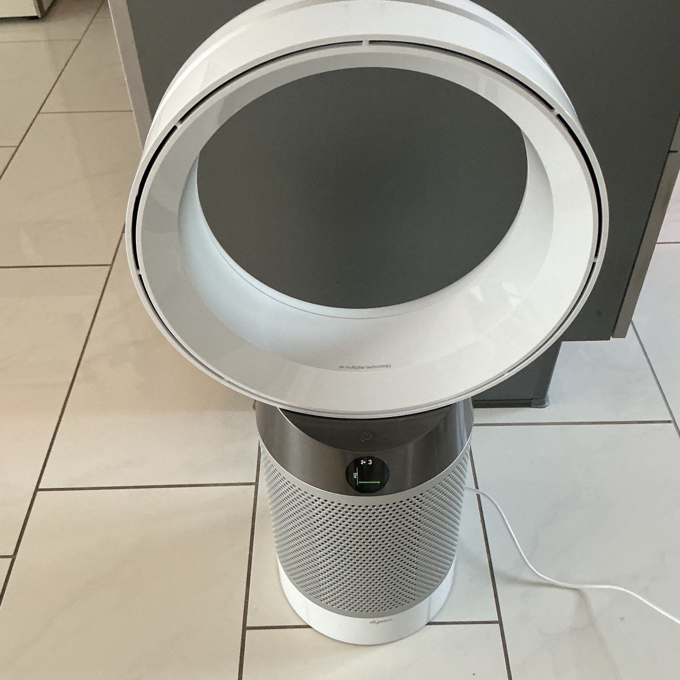 Dyson Purificateurs d'air: DysonPure cool Desk weiss – D'occasion à Biel-Benken BL par Cold334