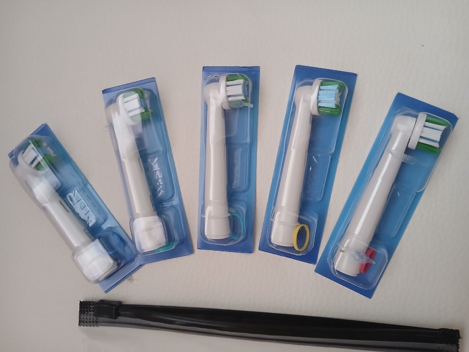 Oral B Zahnpflege: Oral-B Brossettes Precision Clean 5 pces – Neu und originalverpackt aus Le Brassus von bla_7wxg