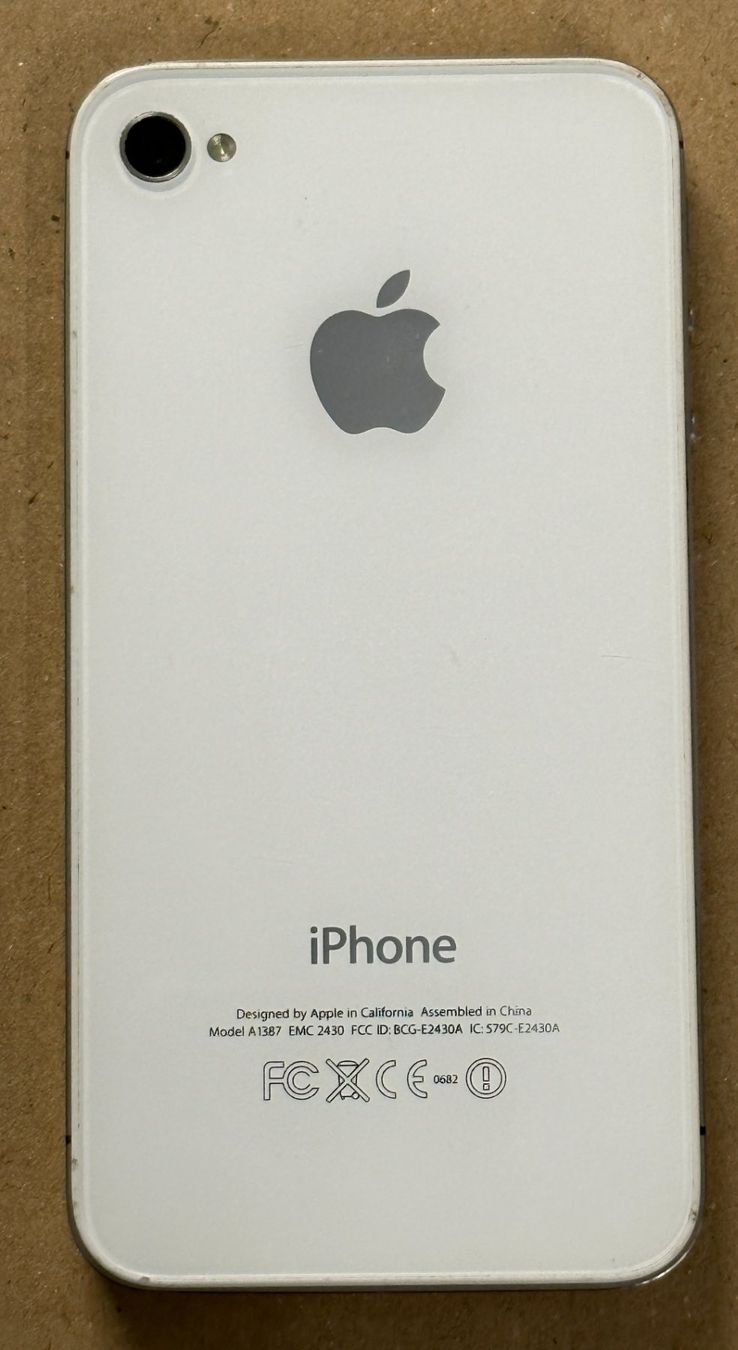 Apple Telefoni cellulari / Smartphones: Apple iPhone 4, 8GB, Weiss, defekt – Difettoso da Basel venduto da protekto 1