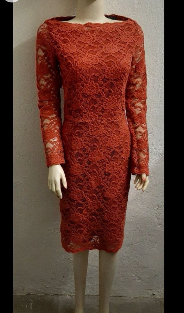 Twinset Kleider: Twinset Spitzenkleid – Gebraucht aus Liestal von ell_6xc7 1
