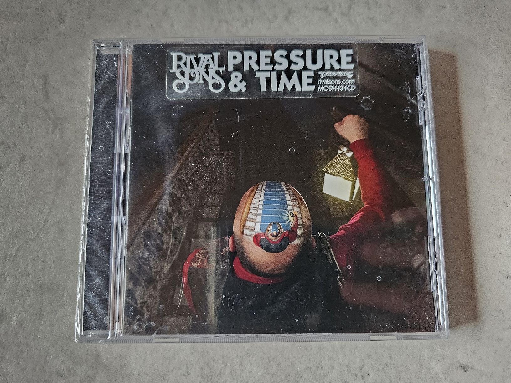 CD: Rival Sons  -  Pressure & Time  /  Fabrikneu – Nuovo e nell'imballaggio originale da Schneisingen venduto da backstore24
