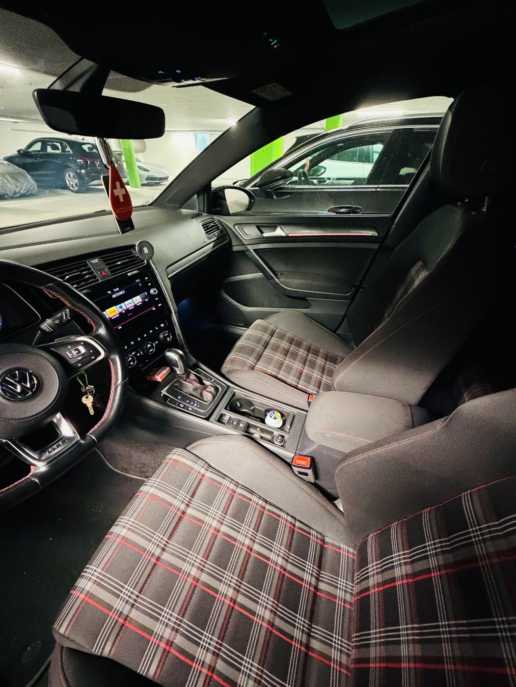 VW Automobili: VW Golf GTI DSG Performance 🔝 – Usato da Niederbüren venduto da zok_8f5t 3