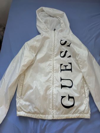 Jacke GUESS weiss Grösse XS guter Zustand