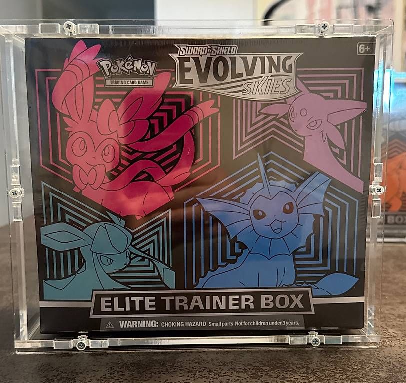 Pokémon Carte collezionabili: Evolving Skies Elite Trainer Box [SEGV] – Nuovo e nell'imballaggio originale da Penthaz venduto da Loupuce