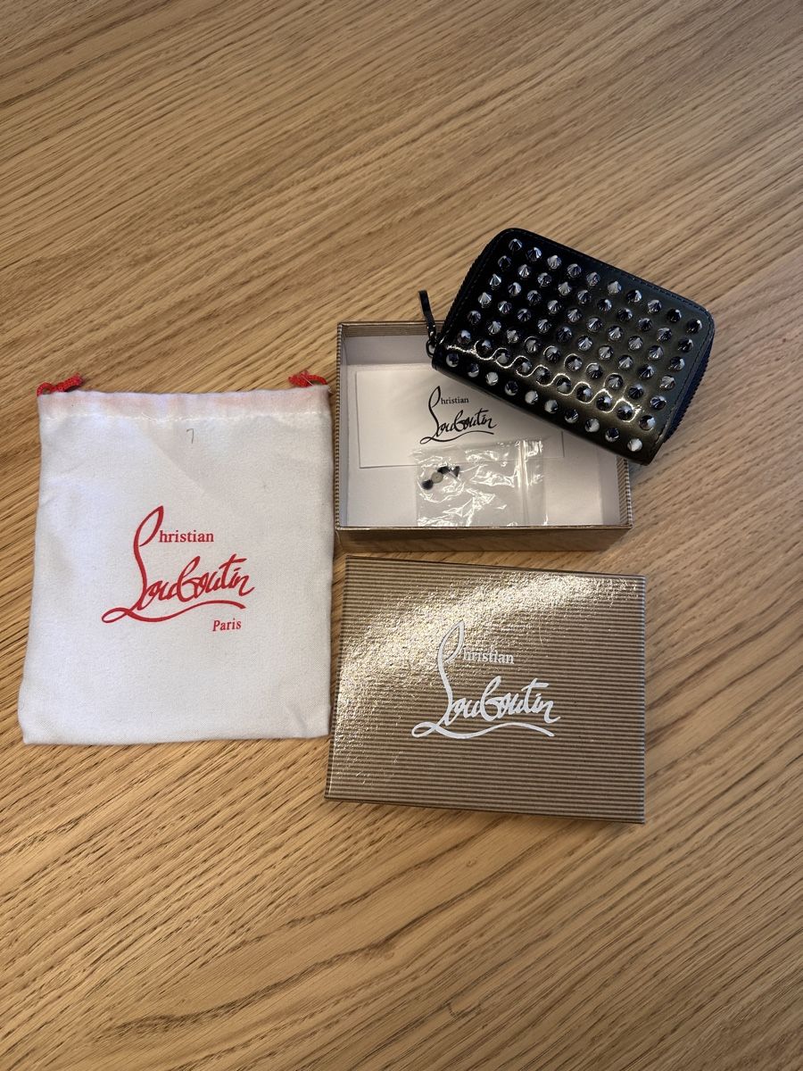 Portamonete: Christian Louboutin – Usato da Biel/Bienne venduto da ELISNIGHT