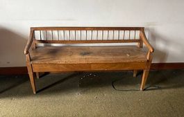 Banc ancien en bois avec dossier