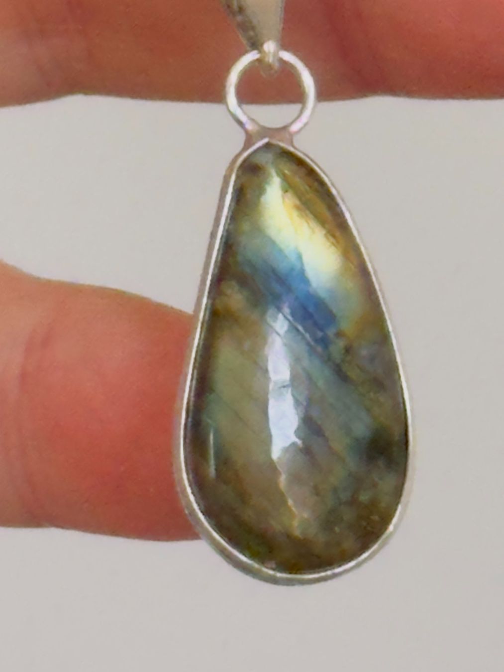 Catenine: Fashionable labradorite necklace – Nuovo e nell'imballaggio originale da Genève venduto da AGBERG