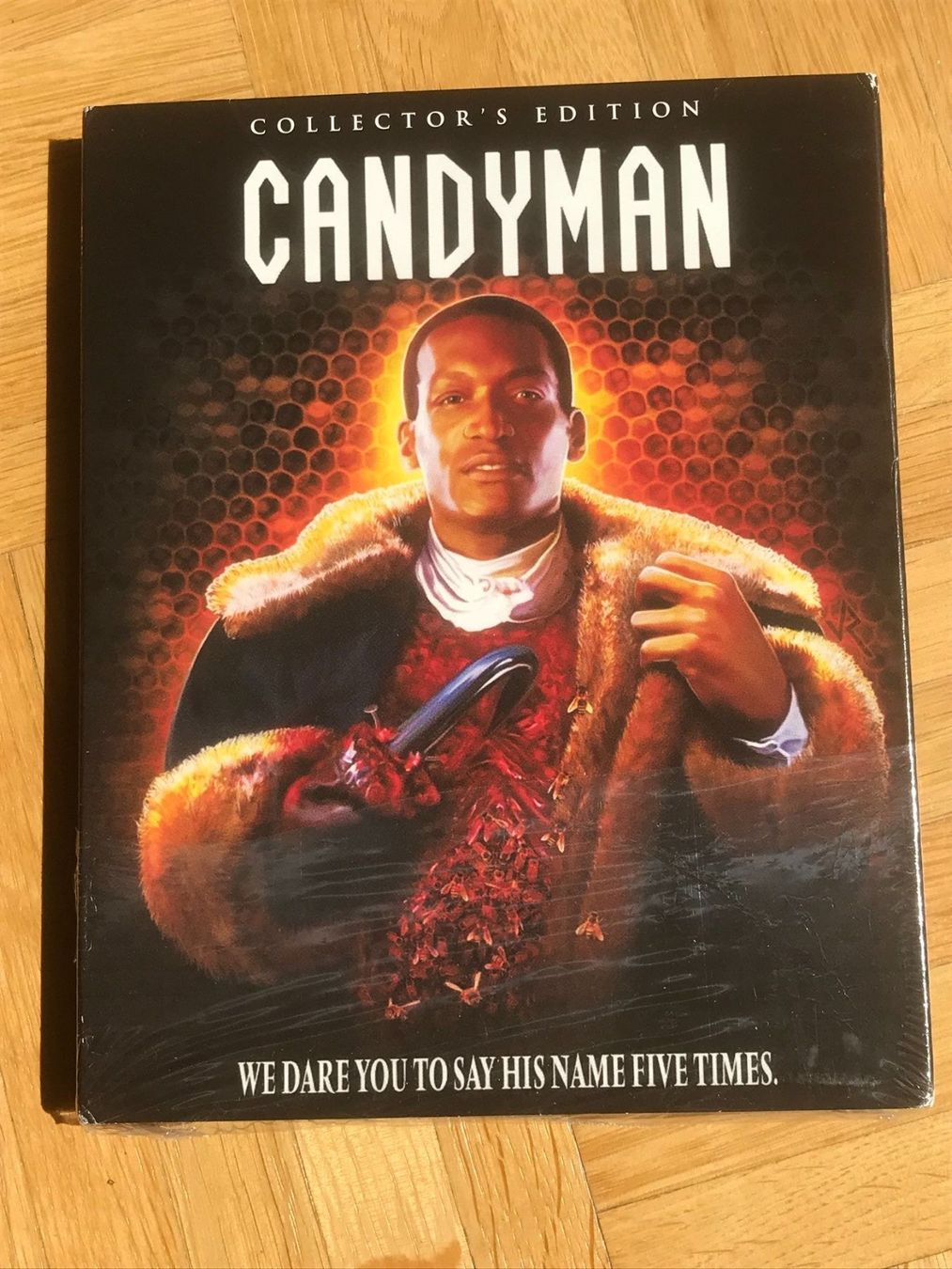 Tutti i DVDs: Candyman - Collector's Edition - mit Slipcover - Blu-ray – Nuovo (secondo la descrizione) da Zürich venduto da Malcom 3