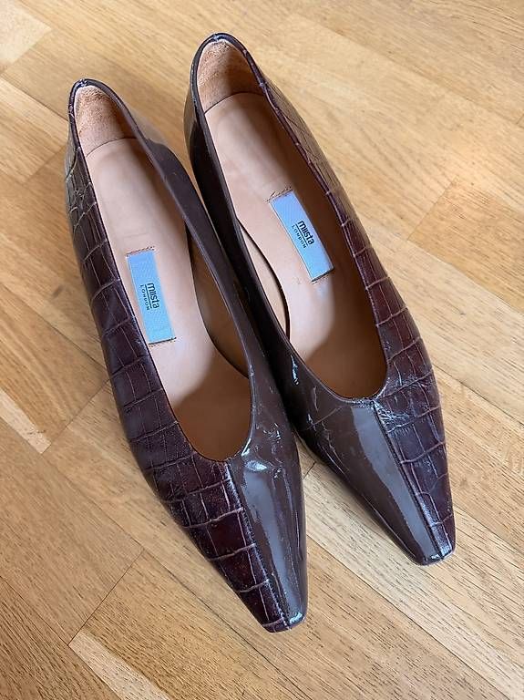 Scarpe da donna: MIISTA Leder Pumps Gr. 39 – Usato da Zürich venduto da niccita83 1