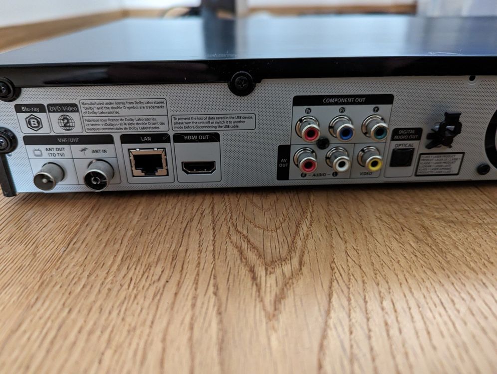 Samsung HD Recorder mit Blu Ray Player (Modell BDD8500) Kaufen auf