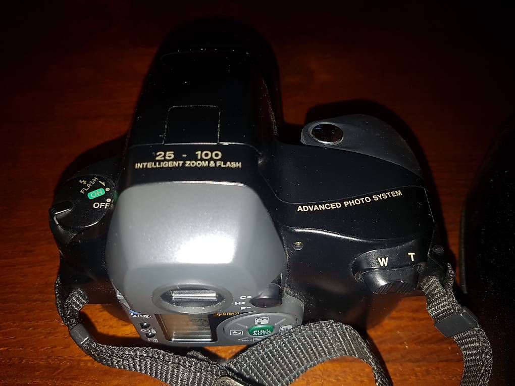 Fotocamera: Macchina fotografica OLYMPUS CENTURION – Usato da Contra venduto da urs.betschart 2
