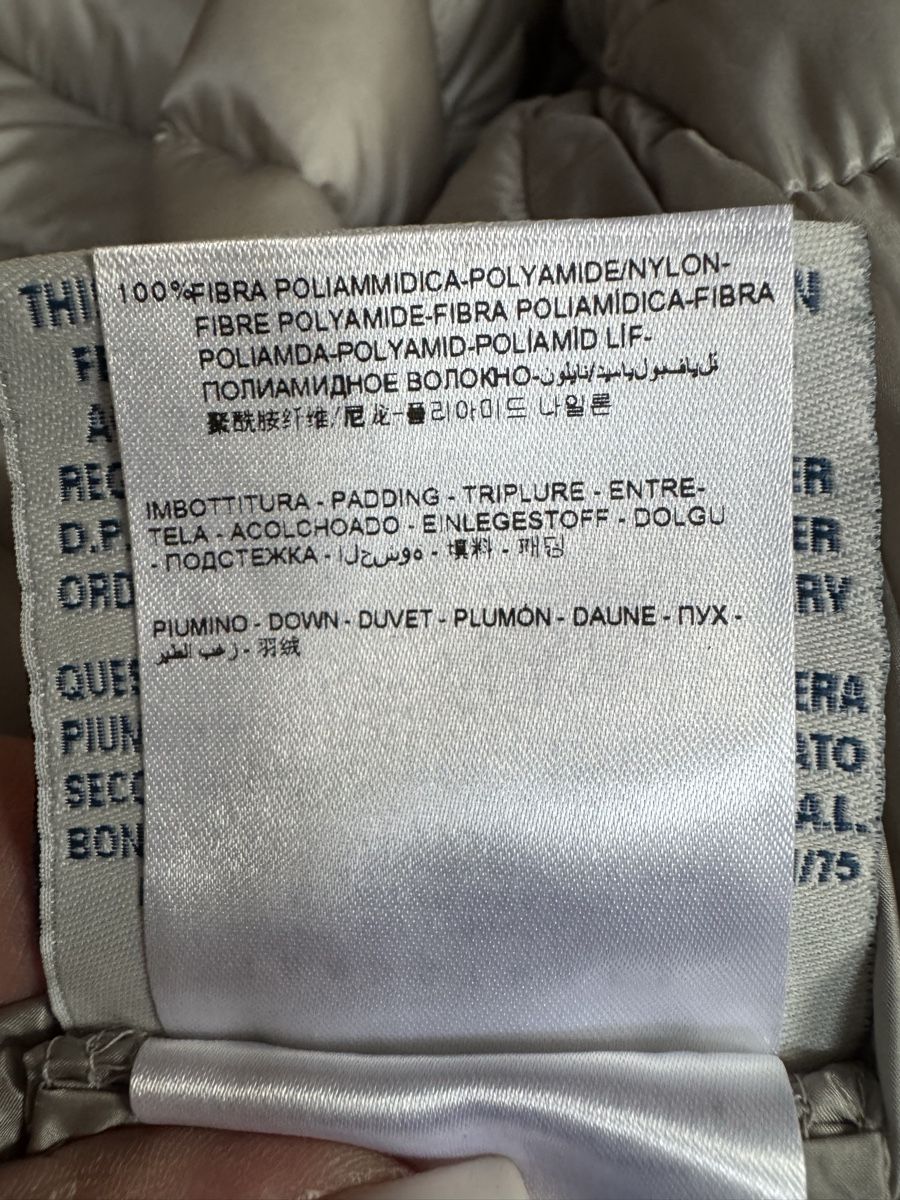 Moncler Giacche: Doudoune légère Moncler, Taille 3, gris argent – Nuovo (secondo la descrizione) da Morges venduto da sandy069 3