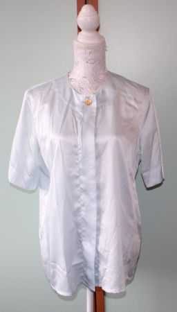 Bluse von *VAN LAACK*