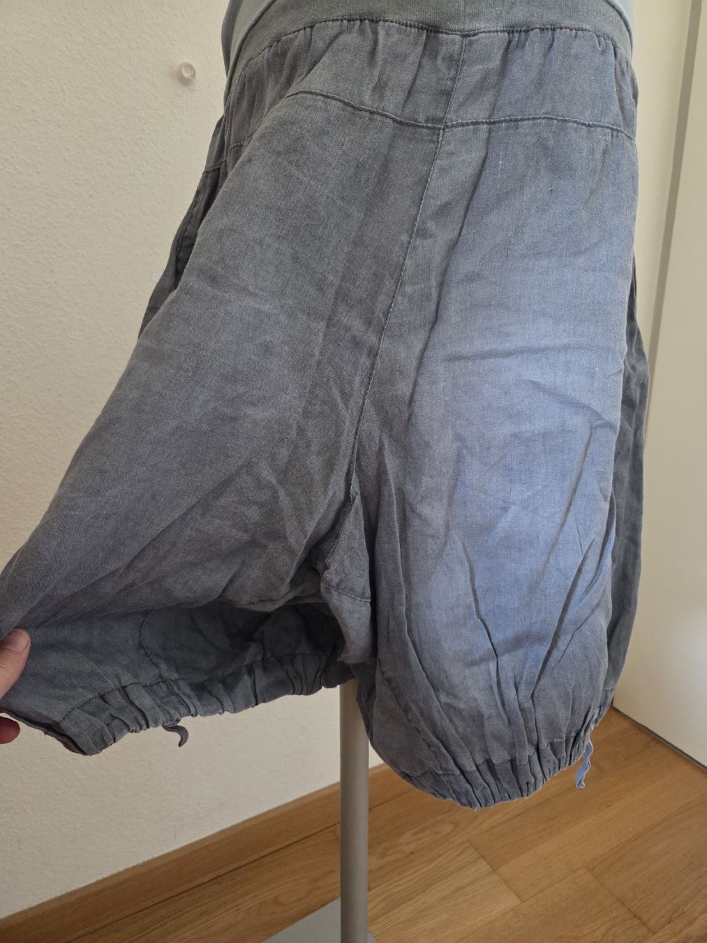 Nile Pantaloni: Nile Sarouel – Usato da Luzern venduto da asmele2 4