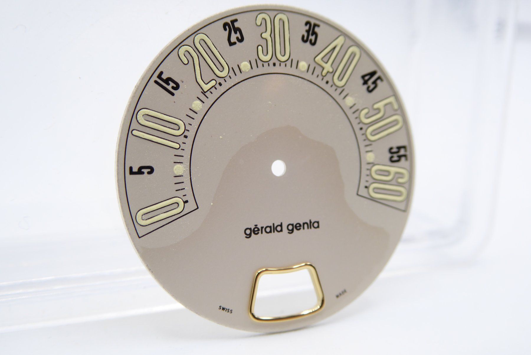 Orologi: Gerald genta Retro Classic dial for Gold model – Usato da Geneve venduto da adr_xk6n 1