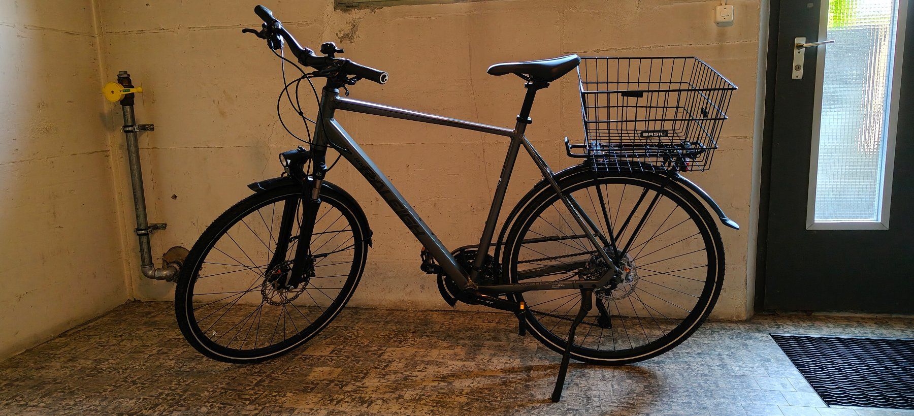 Raleigh Velos: Fahrrad Raleigh Rushhour 7.0 – Gebraucht aus Safenwil von Pluess1000