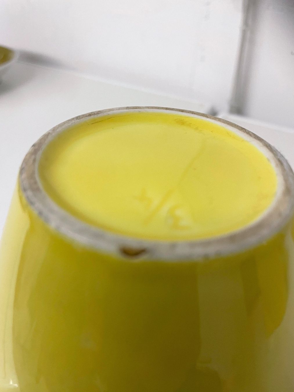 Rössler Caraffe: 4 pots à lait Rössler jaune – Usato da Les Genevez JU venduto da fabliane 4